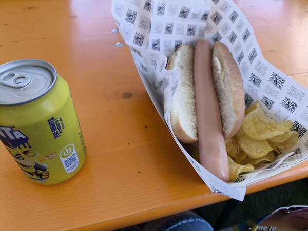 Imagen tomada de Festival Enfurecido Un perrito por cerca de 20 euros con salchicha de calidad contrastada